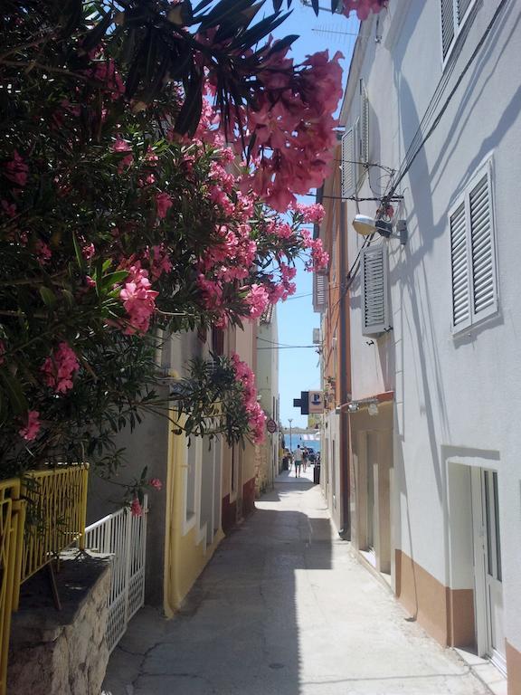 Apartment Chillout House Novalja Exterior foto